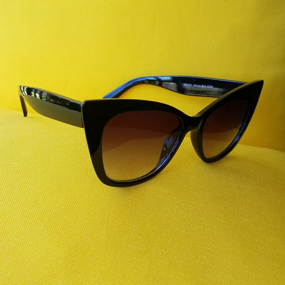 Black Cat Eye Sunglasses (various colors) - Picture 2 of 7